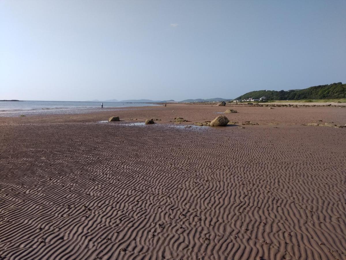 Cleeves Cabins Ailsa Luxury Lodge With Hot Tub Dalry  Eksteriør bilde